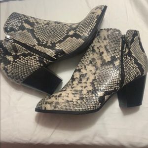 Style & Co. snake skin Booties size 9.5
